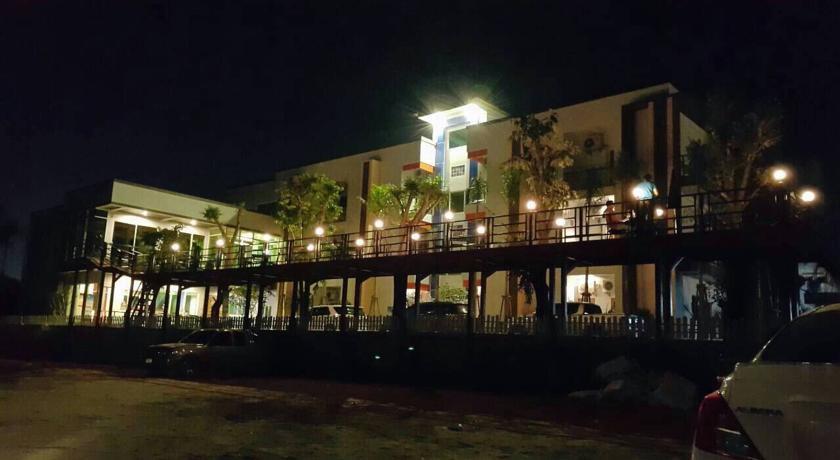 Por-Ho Boutique Hotel Nakhonratchasima Zewnętrze zdjęcie